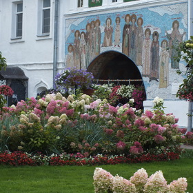 Святые ворота Толгского монастыря
